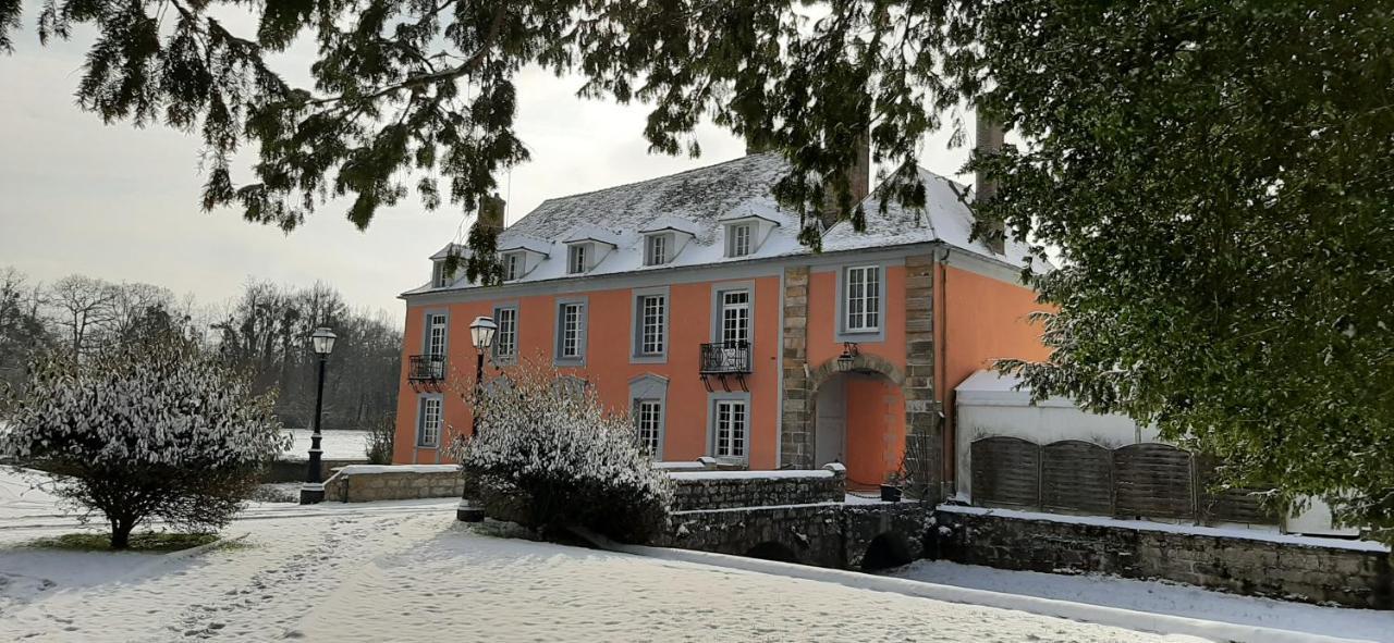 Le Manoir De Villefermoy Les Ecrennes Exterior photo